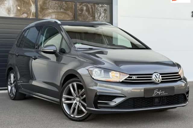 Volkswagen Golf Sportsvan (2017) thumbnail 1