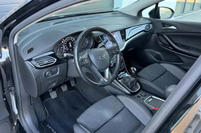 Opel Astra (2020) thumbnail 5