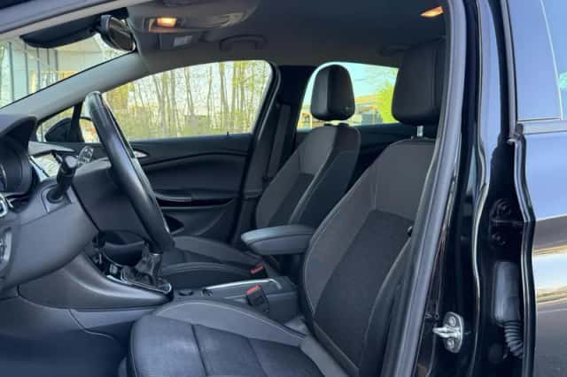 Opel Astra (2020) thumbnail 6