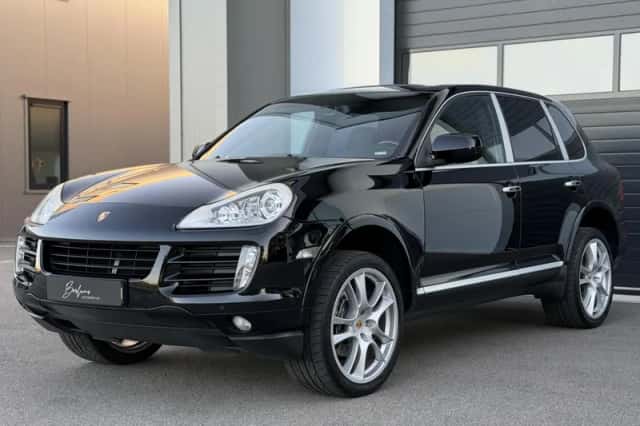 Porsche Cayenne (2008) thumbnail 3