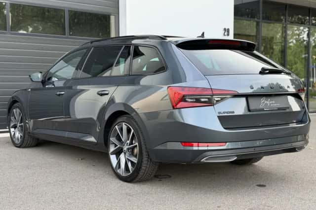 Škoda Superb (2020) thumbnail 2