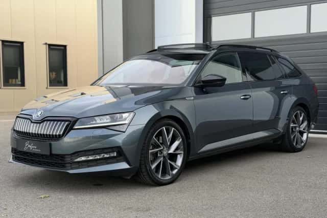 Škoda Superb (2020) thumbnail 3