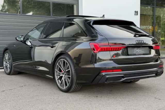 Audi A6 (2021) thumbnail 2