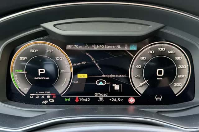 Audi A6 (2021) thumbnail 6