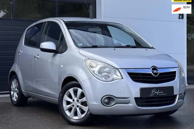 Opel Agila (2014) thumbnail 1