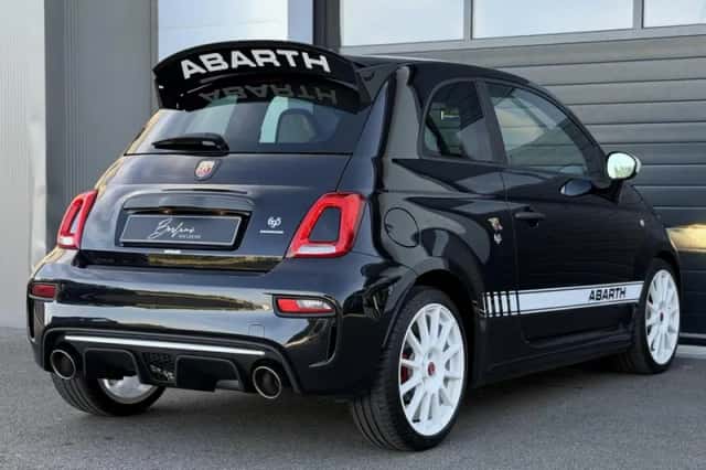 Abarth 695 (2022) thumbnail 4