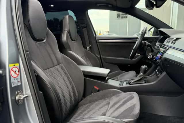 Škoda Superb (2020) thumbnail 6