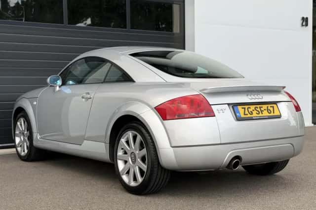 Audi TT (1999) thumbnail 2