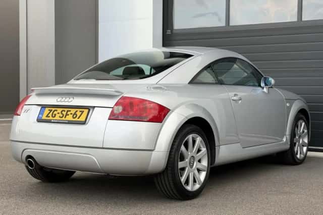 Audi TT (1999) thumbnail 4
