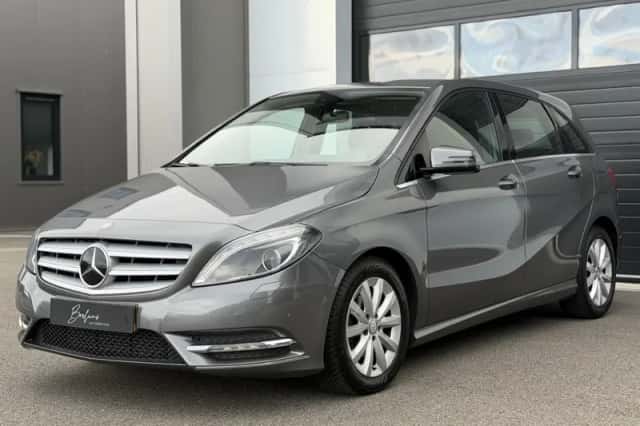 Mercedes-Benz B-Klasse (2013) thumbnail 3