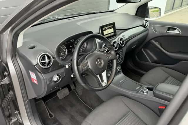 Mercedes-Benz B-Klasse (2013) thumbnail 5