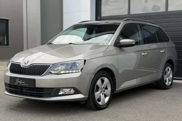Škoda Fabia (2017) thumbnail 3