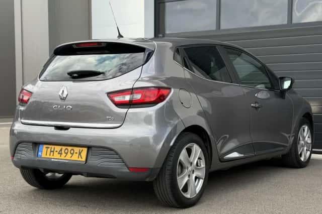 Renault Clio (2016) thumbnail 4