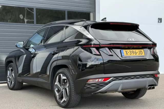 Hyundai Tucson (2021) thumbnail 2
