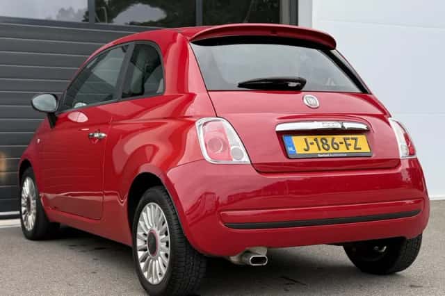 Fiat 500 (2008) thumbnail 2