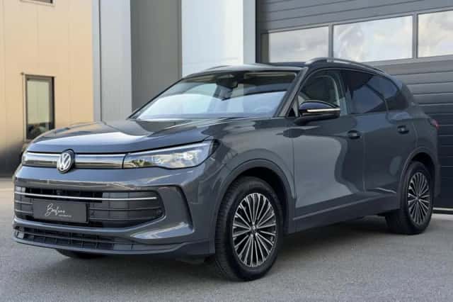 Volkswagen Tiguan (2025) thumbnail 3