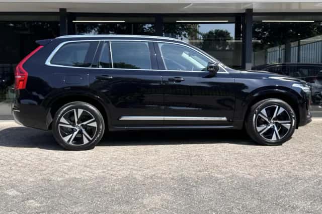 Volvo XC90 (2021) thumbnail 6