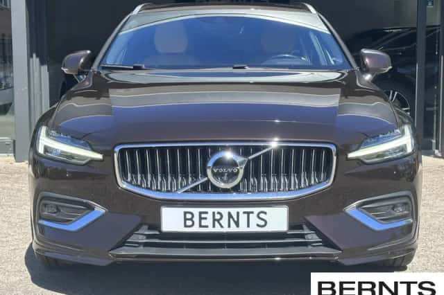 Volvo V60 (2019) thumbnail 2