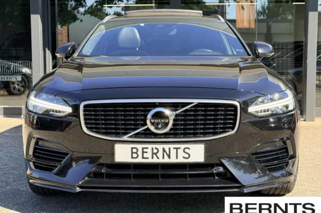 Volvo V90 (2017) thumbnail 2