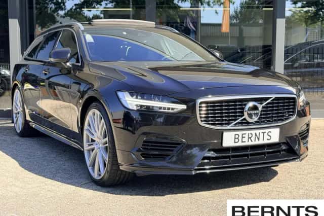 Volvo V90 (2017) thumbnail 3