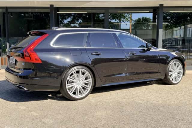 Volvo V90 (2017) thumbnail 5