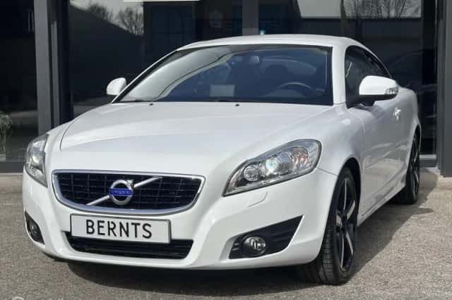 Volvo C70 (2011) thumbnail 4