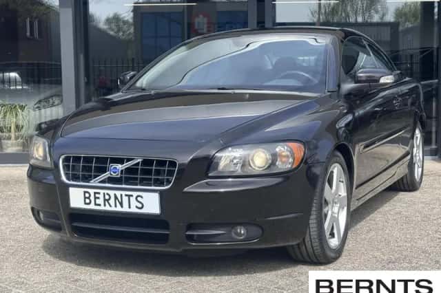 Volvo C70 (2008) thumbnail 2