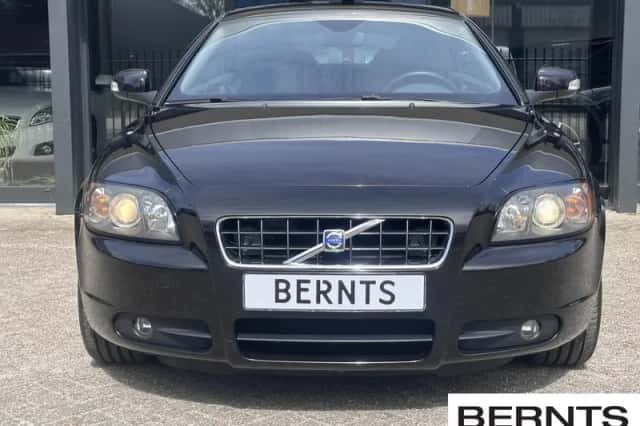 Volvo C70 (2008) thumbnail 3