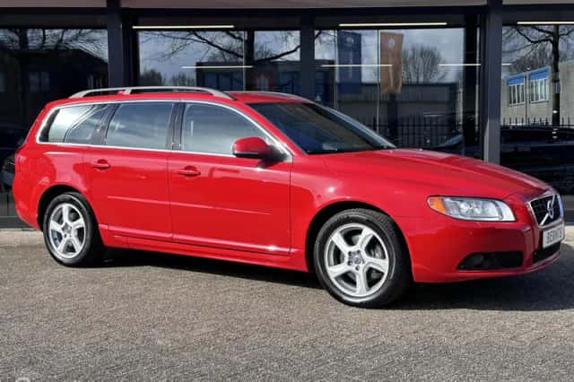 Volvo V70 (2012) thumbnail 4