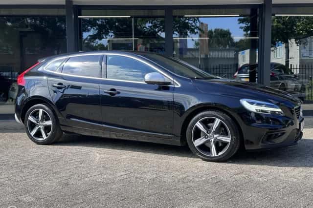 Volvo V40 (2019) thumbnail 4