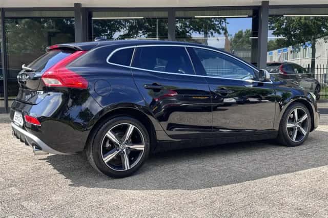 Volvo V40 (2019) thumbnail 6