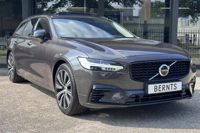 Volvo V90 (2023) thumbnail 4