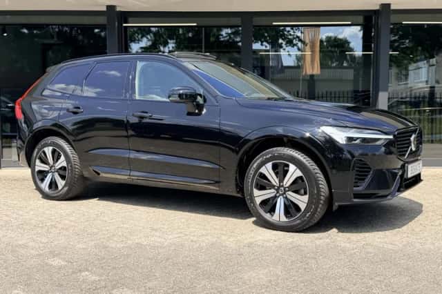 Volvo XC60 (2022) thumbnail 4