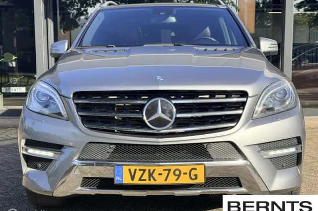 Mercedes-Benz M-Klasse (2013) thumbnail 2