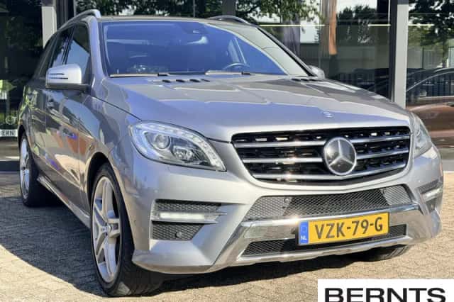 Mercedes-Benz M-Klasse (2013) thumbnail 3
