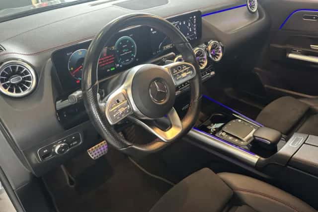 Mercedes-Benz EQA (2021) thumbnail 6