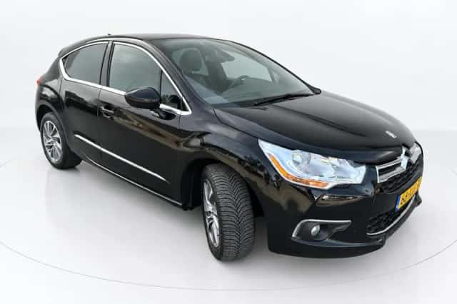 Citroën DS4 (2012) thumbnail 3