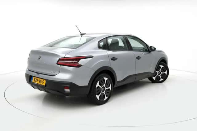 Citroën C4 X (2024) thumbnail 3