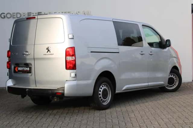 Peugeot Expert (2018) thumbnail 2
