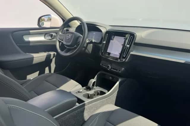 Volvo XC40 (2022) thumbnail 6