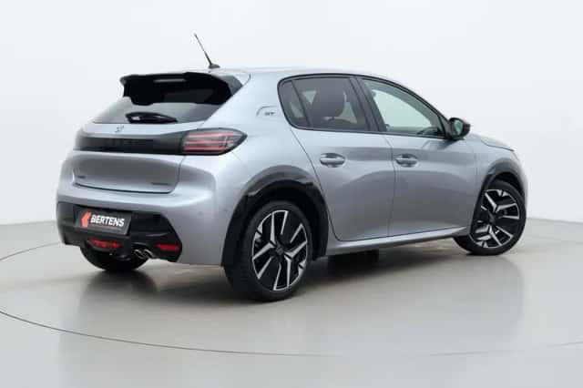 Peugeot 208 (2025) thumbnail 2