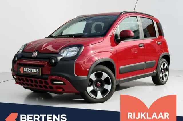 Fiat Panda (2024) thumbnail 1