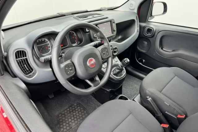 Fiat Panda (2024) thumbnail 5