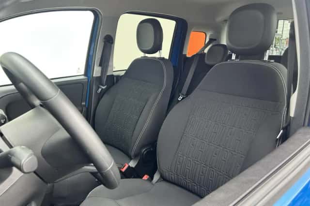 Fiat Panda (2024) thumbnail 4