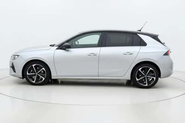 Opel Astra (2025) thumbnail 2