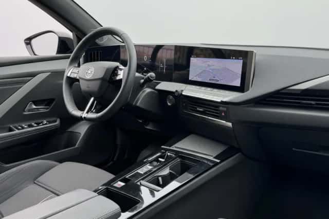 Opel Astra (2025) thumbnail 6