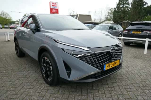 Nissan Qashqai (2024) thumbnail 3