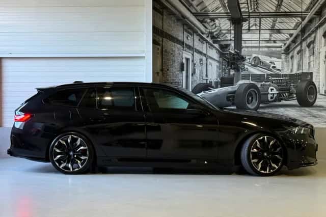 BMW i5 (2025) thumbnail 6