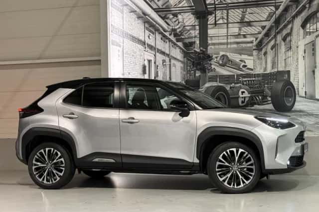 Toyota Yaris Cross (2025) thumbnail 1