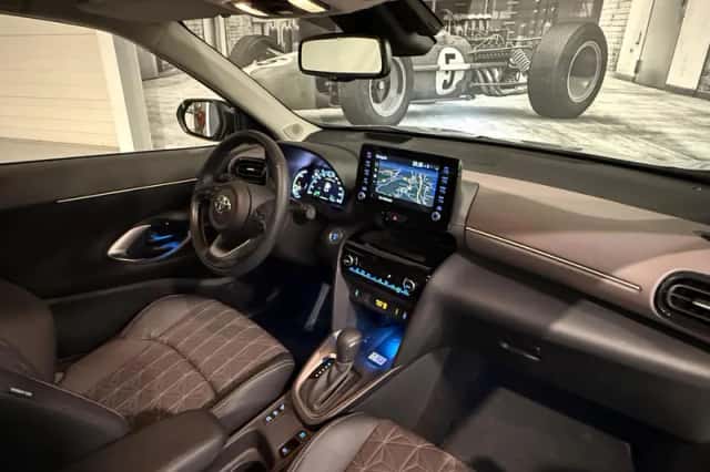 Toyota Yaris Cross (2025) thumbnail 3